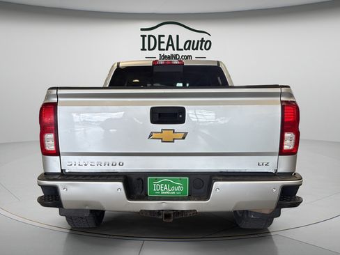 Used 2018 Chevrolet Silverado 1500 LTZ Z71 w/ LTZ Plus Package AWD/4WD image 8