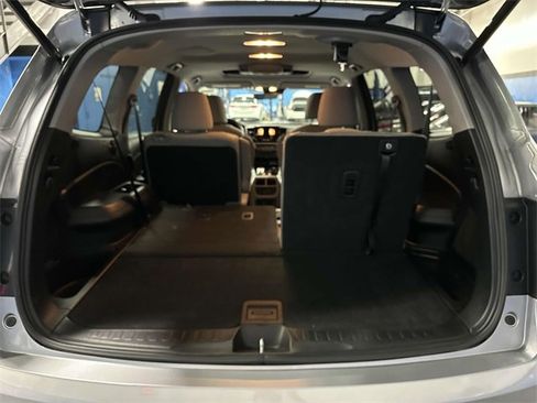 Certified 2022 Honda Pilot Touring image 13