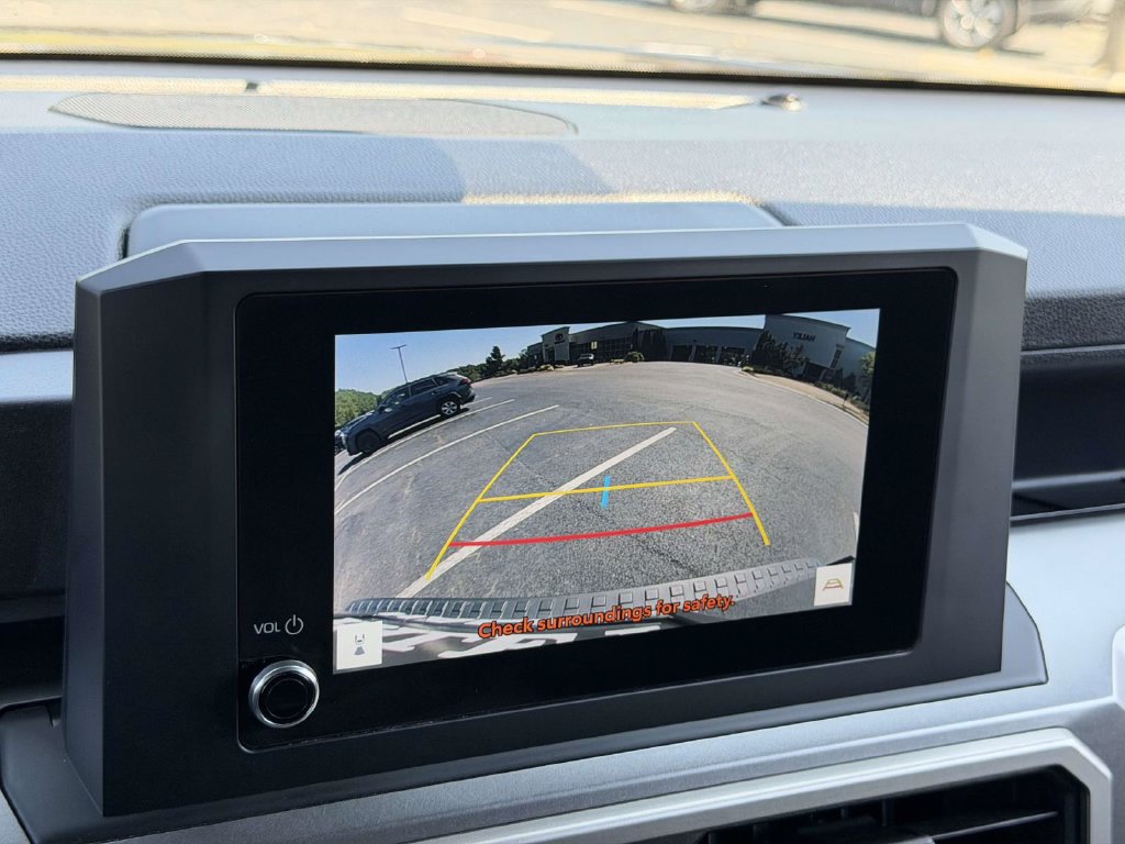 Certified 2025 Toyota 4Runner SR5 AWD/4WD image 5