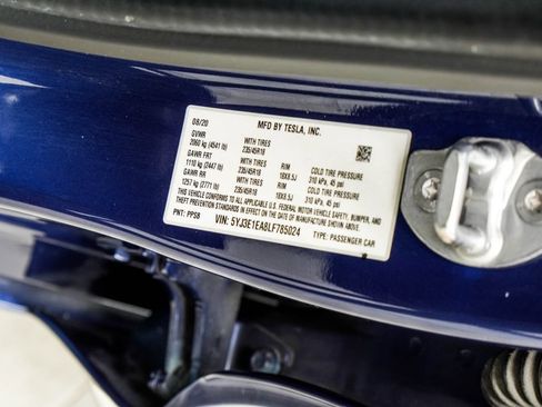 Used 2020 Tesla Model 3 Standard Range Plus RWD image 32