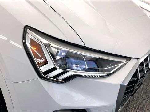 Certified 2025 Audi Q3 2.0T Premium Plus w/ Premium Plus Package image 28