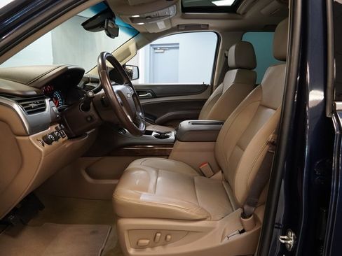Used 2018 Chevrolet Tahoe LT AWD/4WD image 6