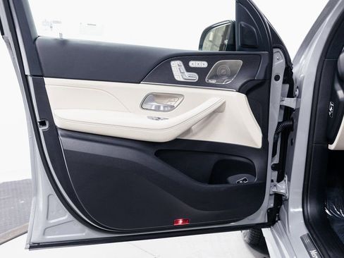 Certified 2026 Mercedes-Benz GLE 350 4MATIC image 5