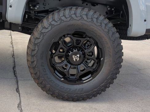 New 2026 Ford F250 XLT w/ XLT Premium Package image 10