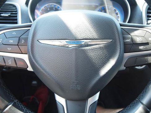 Used 2016 Chrysler 300 Limited AWD/4WD image 9