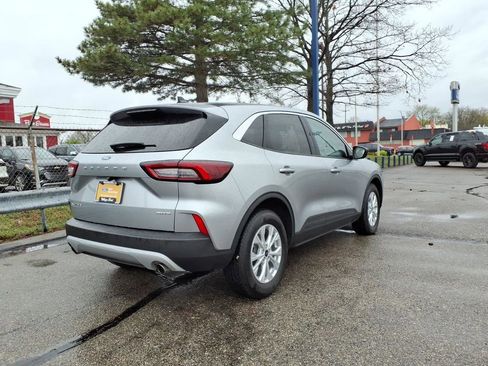 Certified 2023 Ford Escape Active AWD/4WD image 7
