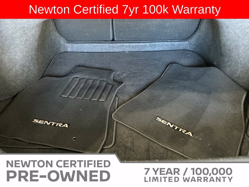 Used 2025 Nissan Sentra SV FWD image 18