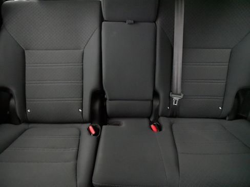 Used 2018 Kia Sorento LX AWD/4WD image 13