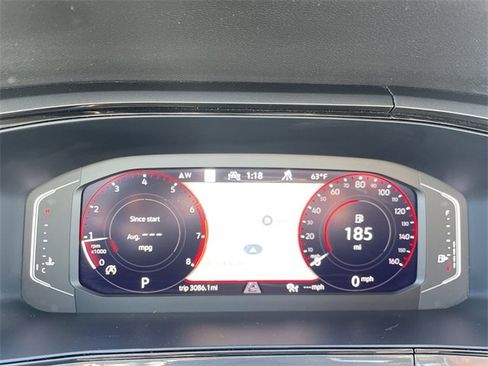 Used 2023 Volkswagen Taos SEL image 25