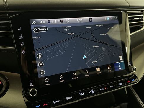 New 2026 Jeep Grand Wagoneer Limited AWD/4WD image 15