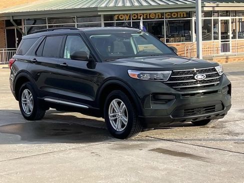 Certified 2023 Ford Explorer XLT image 7