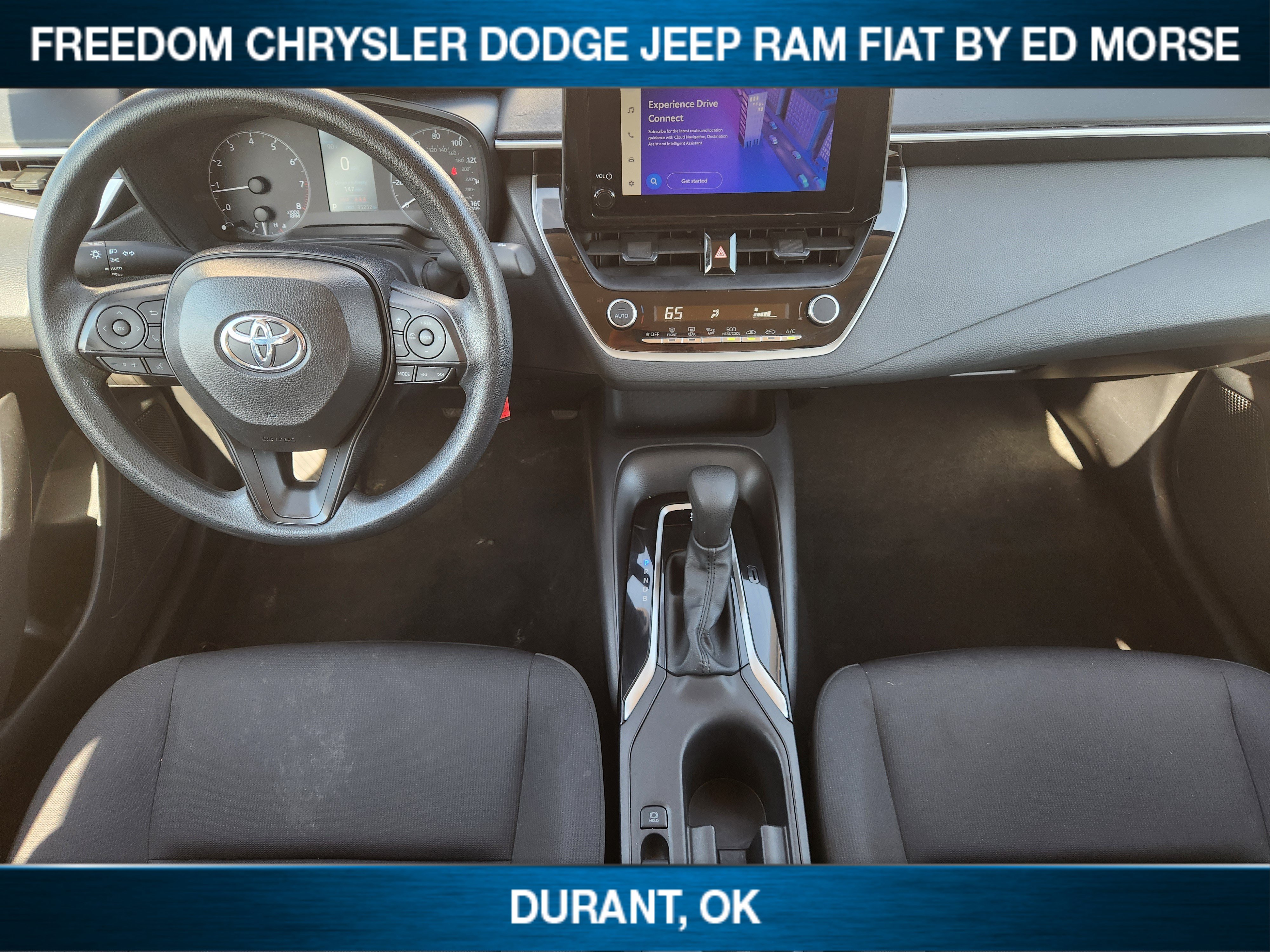 Used 2025 Toyota Corolla LE FWD image 18