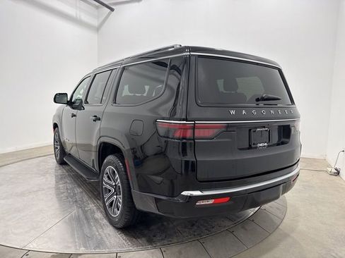 Used 2024 Jeep Wagoneer Series II image 5