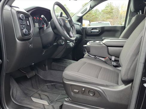 Certified 2022 Chevrolet Silverado 1500 Custom w/ LPO, Dark Essentials Package image 18