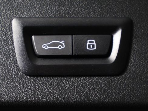 Used 2026 BMW X3 xDrive30 w/ M Sport Package image 18