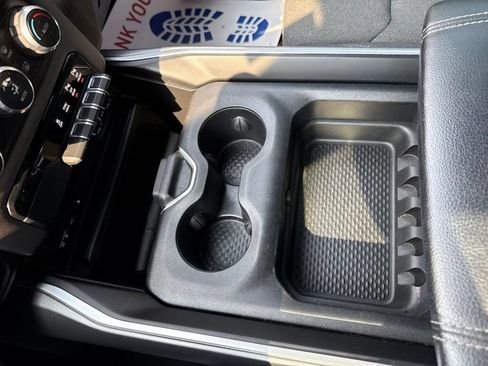 Used 2019 RAM 1500 Big Horn AWD/4WD image 30