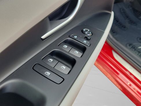 New 2026 Hyundai Elantra Limited image 18