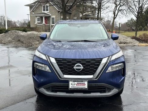 Certified 2023 Nissan Rogue SV image 2