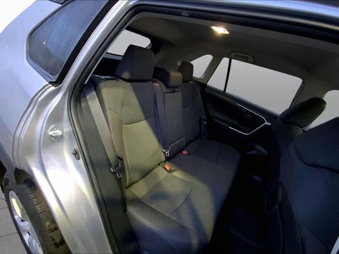 Used 2024 Toyota RAV4 LE FWD image 19