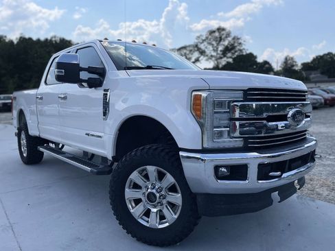 Used 2017 Ford F250 Lariat w/ Lariat Ultimate Package AWD/4WD image 1