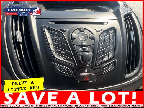 Used 2015 Ford Escape SE image 23