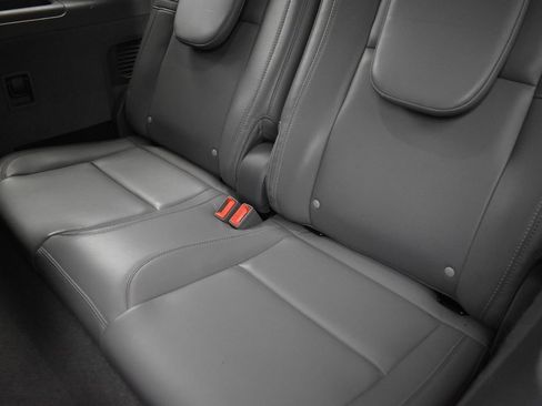 Used 2020 Lincoln Aviator Reserve w/ Class IV Trailer Tow Package image 17