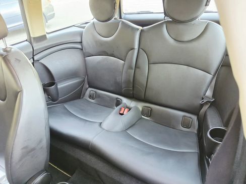 Used 2012 MINI Cooper Clubman FWD image 10