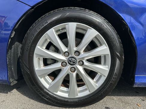 Used 2018 Toyota Camry LE FWD image 23