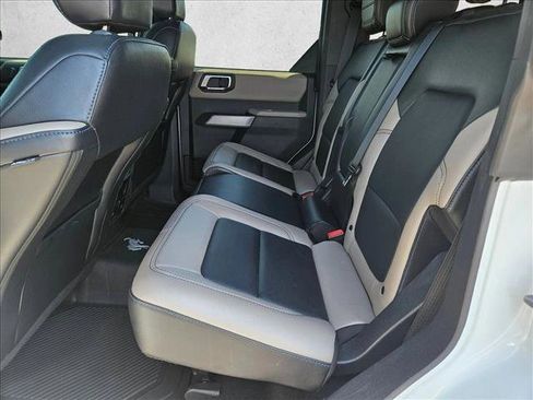 Certified 2023 Ford Bronco Wildtrak AWD/4WD image 18