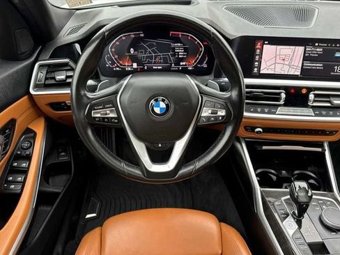 Used 2019 BMW 330i Sedan w/ Premium Package image 14