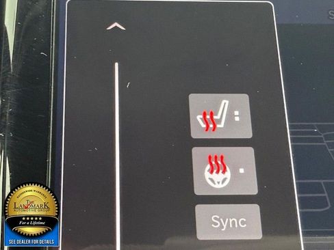 Used 2022 Chrysler Pacifica Touring-L w/ Uconnect Theater Family Group image 14