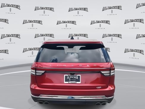 New 2025 Lincoln Aviator Reserve w/ Luxury Package RWD image 4