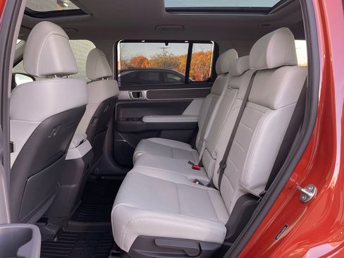 New 2025 Hyundai Santa Fe Limited image 14