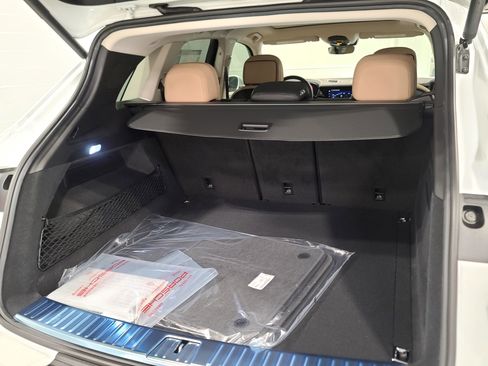 New 2026 Porsche Cayenne image 31