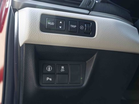 Certified 2018 Honda Accord Touring image 39