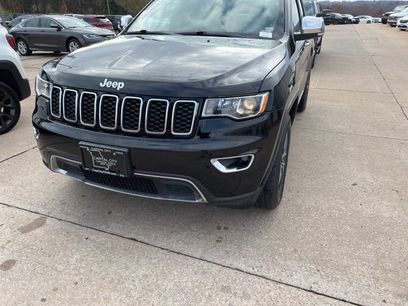 Used 2017 Jeep Grand Cherokee Limited w/ Trailer Tow Group IV