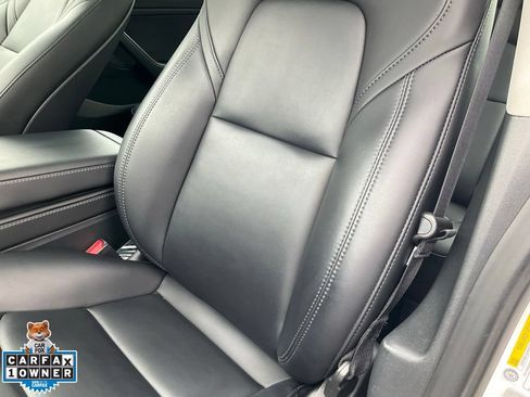Used 2023 Tesla Model 3 Standard Range RWD image 17