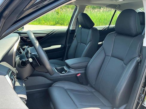 New 2025 Subaru Legacy Limited image 9