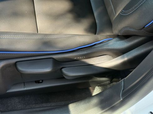 Used 2025 Buick Envista Sport Touring image 23