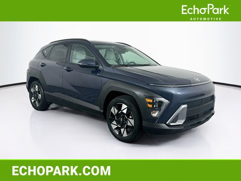 Used 2025 Hyundai Kona SEL FWD image 1