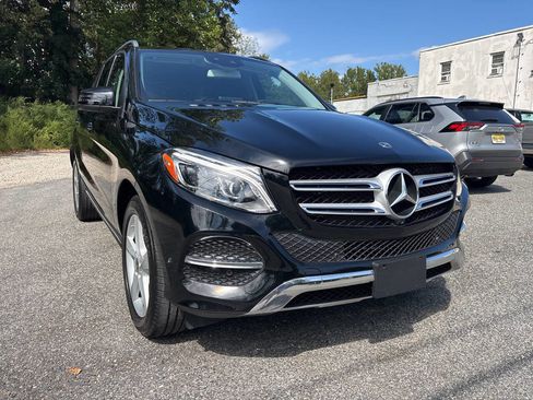 Used 2018 Mercedes-Benz GLE 350 4MATIC w/ Premium 2 Package image 7