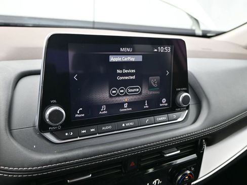 Used 2023 Nissan Rogue SV w/ SV Premium Package image 18