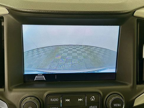Used 2018 GMC Terrain SLE w/ Driver Convenience Package FWD image 13
