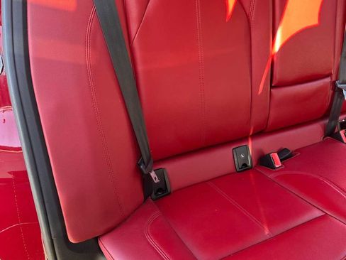 Used 2020 Alfa Romeo Stelvio w/ Nero Edizione image 12