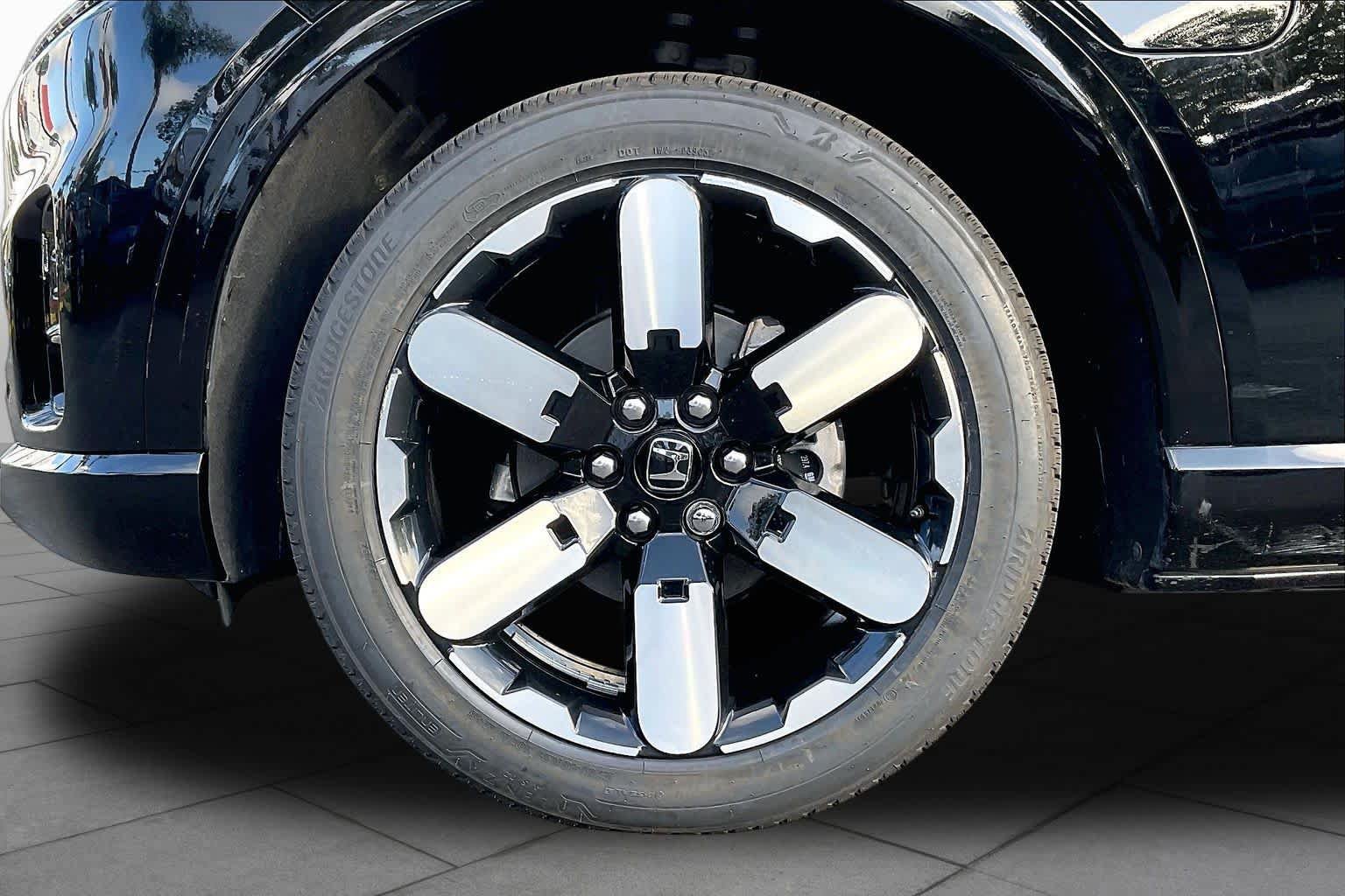 Used 2024 Honda Prologue Elite image 10