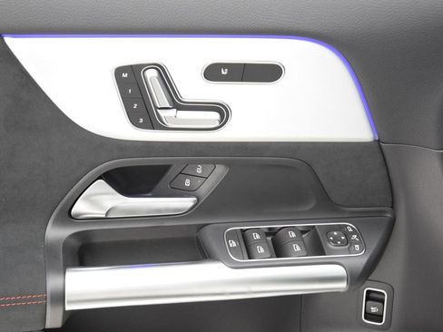 New 2026 Mercedes-Benz GLA 35 AMG 4MATIC image 22