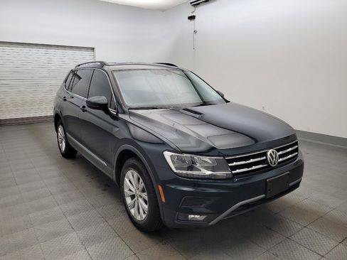 Used 2018 Volkswagen Tiguan SE w/ Front Fog Lights Package FWD image 13