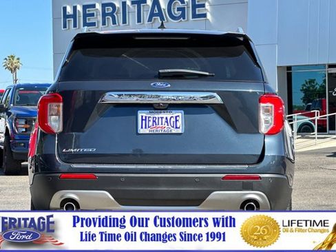 Certified 2022 Ford Explorer Limited w/ Equipment Group 301A image 5