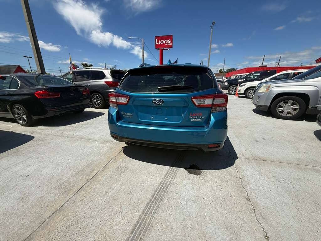 Used 2017 Subaru Impreza 2.0i Premium AWD/4WD image 5