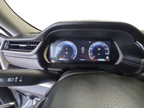 Used 2022 Jeep Grand Cherokee Laredo w/ Luxury Tech Group I AWD/4WD image 14